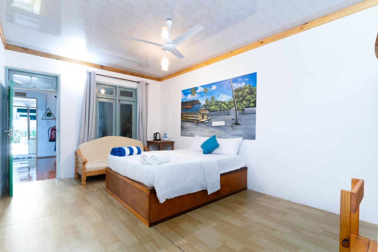 Leisure Inn Guest House Бодуфолуду Экстерьер фото